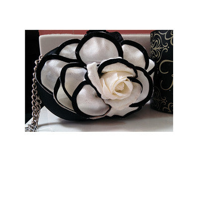 Floral Cream & Black Mini Purse